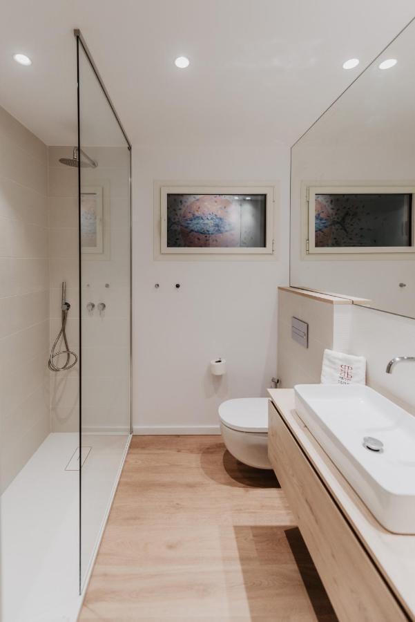 Petit Luxe Volta Apartaments テラサ エクステリア 写真